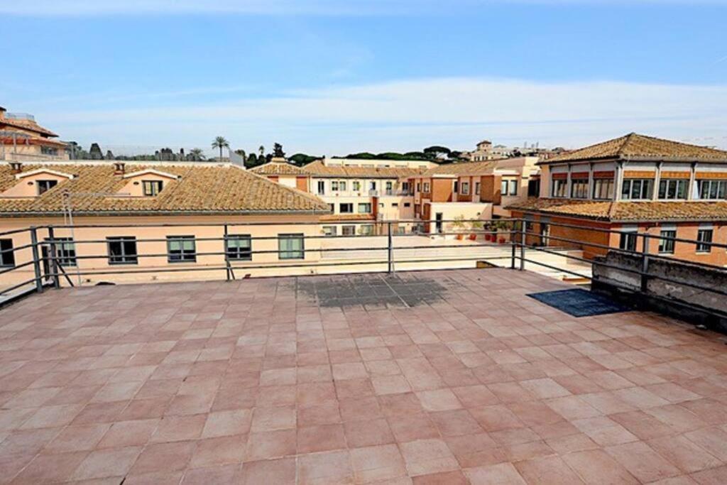 Attico Loft & Rooftop Colosseo Rom Exterior foto